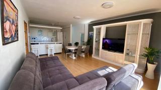 Etagenwohnung  Calle calle del marqués de santa cruz, 19. Amplio piso en el corazón del puertito de gímar