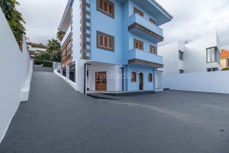 Foto c0f1af01-dbb7-48c9-b52c-b12e7b81f314. Xalet a Tafira Palmas de Gran Canaria (Las)