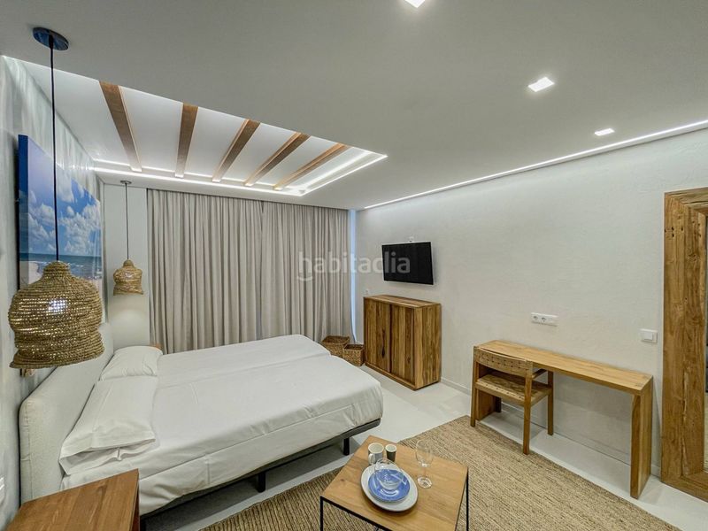 Foto 8fe4d891-db79-48bc-bc38-e8cd01b6c580. Edifici a calle rosarito 3 a Isleta Palmas de Gran Canaria (Las)