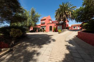 Masia a Los Alvarados - Fuente los Berros - Bandama. Masia canaria