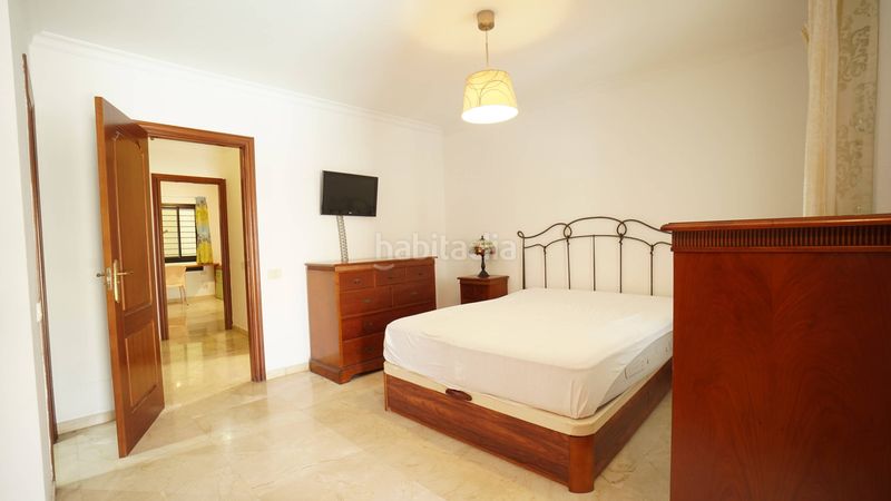Foto 96db395b-66ae-4d59-afcd-57dd59763c6c. Lloguer apartament amb aparcament piscina a Siete Palmas Palmas de Gran Canaria (Las)