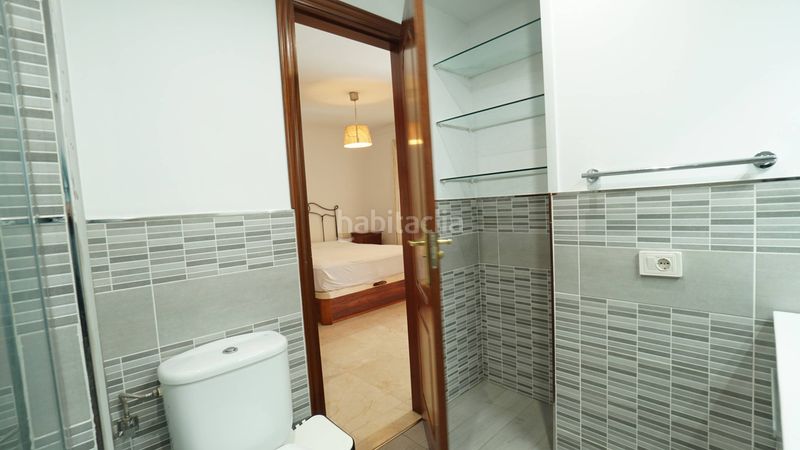 Foto f5cbb2fb-5fb2-40da-8ae0-6153f72f6bdf. Lloguer apartament amb aparcament piscina a Siete Palmas Palmas de Gran Canaria (Las)