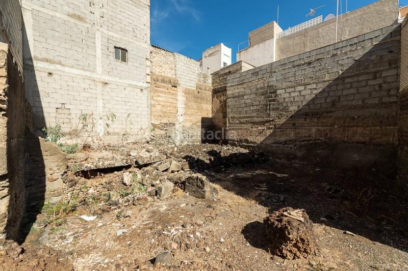 Foto 869ea7b7-3535-49e1-9cb6-545cb25e08db. Terreno residencial venta de magnífico solar urbano en la Isleta en Palmas de Gran Canaria (Las)