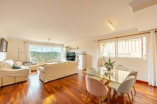 Casa a Tafira. Dúplex en tafira alta