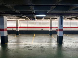Parking coche en Santa Catalina - Canteras. Parking martinez de escobar