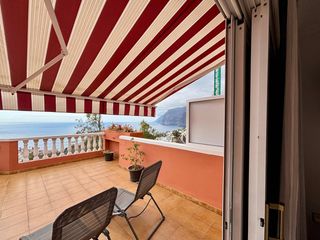 Rent Apartment in Avenida avenida josé gonzález fortes 73. Exclusivo apartamento en los gigantes con vistas panorámicas al