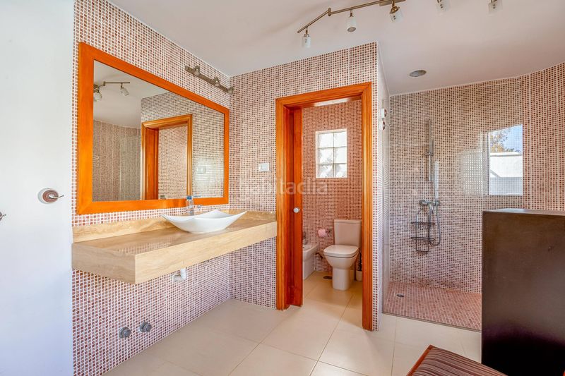 Foto 01a3cc05-9ae2-4e2b-b120-f05110f6b53b. Xalet a calle becquer 25 a Playa del Hombre - Taliarte - Salinetas Telde