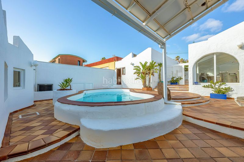 Foto 2144491c-def1-44d7-881a-6c2d208cd18d. Xalet a calle becquer 25 a Playa del Hombre - Taliarte - Salinetas Telde
