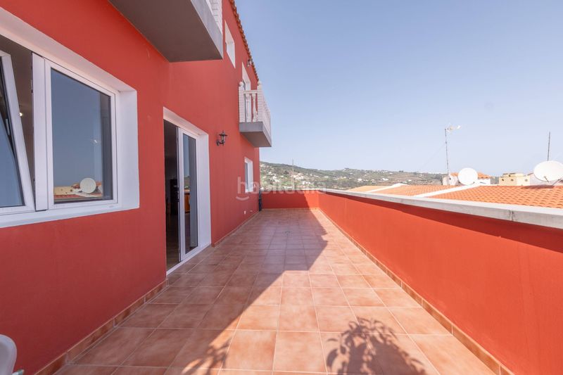 Foto 7d818379-8fcf-4c13-b1cf-3873009f27a1. Casa amb aparcament a Moya