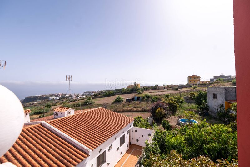 Foto a5da4d76-e1fc-42f4-ad0e-c393d7ee94ae. Casa amb aparcament a Moya