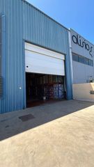 Industrial building in Cruce de Arinaga. Nave industrial almacén  400m2 en calle del herraje cruce de ari