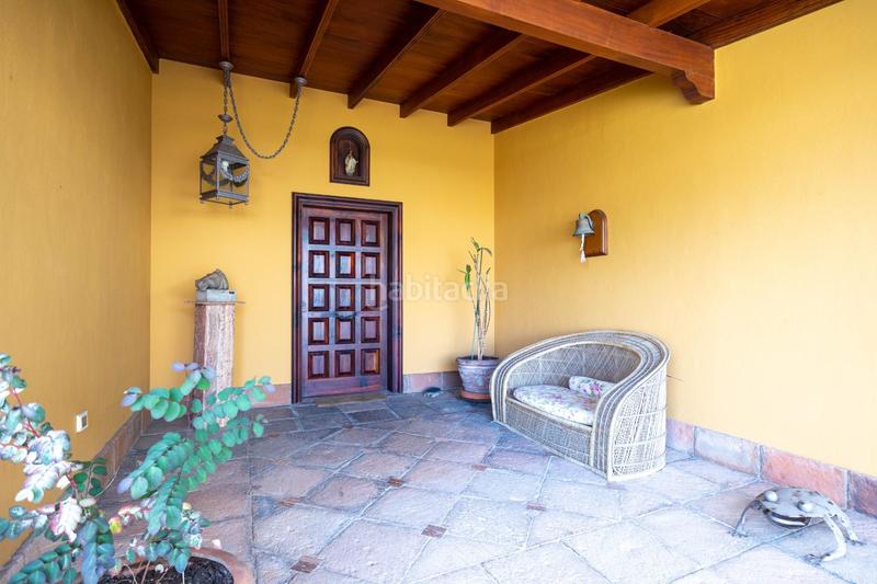 Foto 3a33e1ef-1bdc-40a2-b4c1-7c5249078158. Chalet villa exclusiva con ubicación privilegiada en San Cristóbal de La Laguna