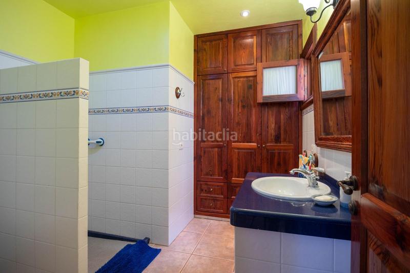 Foto 7dc0adf1-9c38-4bd1-bd9e-3beba97cda4a. Chalet villa exclusiva con ubicación privilegiada en San Cristóbal de La Laguna