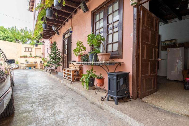 Foto ee5dfe50-2daa-4ec8-8565-b6e34bc1a3fe. Maison avec parking dans Centro Orotava (La)