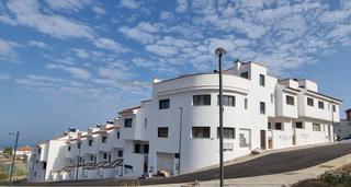 Casa adossada a Los Realejos pueblo. Magnificos adosados de en los realejos