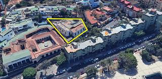 Edificio en Playa Jardín. Edificio histórico  ideal para hotel boutique o apartamentos in