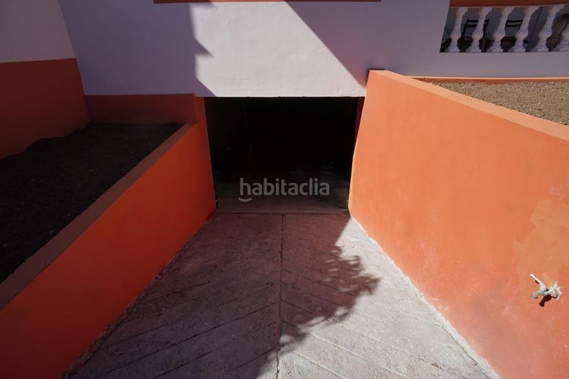 Foto a4829de9-78d3-47a9-87bd-66c8d6c246fd. Casa aparellada a calle castillo (longuera) 13 a Realejos (Los)