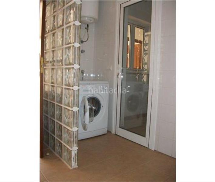 Foto fb1c8130-c378-47ea-81e3-09f70a1cd266. Rent ground floor with parking in Centro Orotava (La)