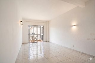 Pis  Avenida hermanos fernández perdigón. Oportunidad!! estudio en playa jardín!!! estudio de 32 m constru