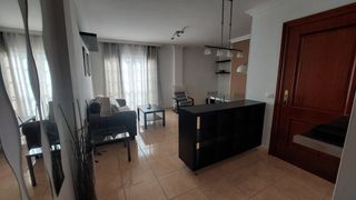 Rent Flat  Tomad zarolo. Piso  ubicado en urbanización el mayorazgo,  amueblado, balcones