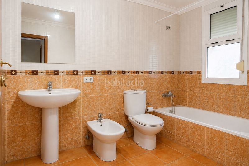 Foto 9517f265-4a3c-4c70-88af-55664e4e5336. Casa amb aparcament a Tegueste