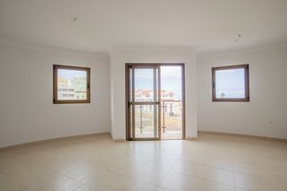Miete Etagenwohnung  Sapur. Piso de 2 dormitorios a estrenar con garajedescubre este piso de