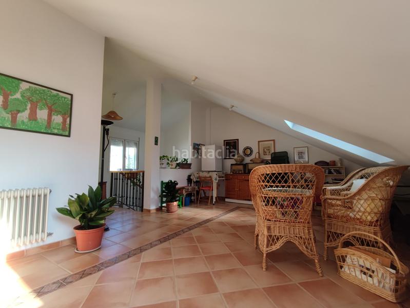 Foto de26b949-bbf8-4d7e-8cf9-f63b0dece250. Casa adossada amb calefacció a El Perchel Ciudad Real