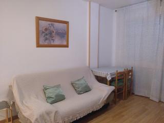 Alquiler Estudio  Calle huertos