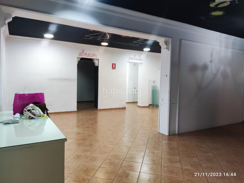 Foto e4196e7b-ae65-4e63-baab-b405c06dd387. Rent business premise in El Perchel Ciudad Real