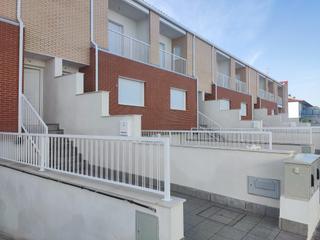 Casa adossada  Avenida campo de calatrava. Promoción especial “lanzamiento”