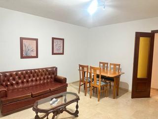 Rent Flat  Calle corazón de maría. Vivienda centrica