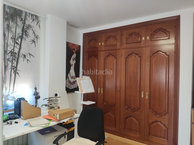 Foto 417c275f-1f36-4a7e-a876-83234e8b27ba. Casa amb xemeneia calefacció aparcament piscina a Ciudad Real