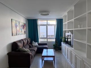 Lloguer Apartament  Plaza de la constitucion. Vivienda muy céntrica