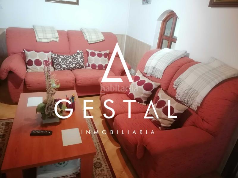 Foto c1ce29d7-1182-48a7-a0f5-433a03b4f2ad. House with parking in Teo