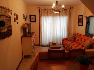 Affitto Appartamento in Rúa o bornal-sinas 20. Apartamento en as sinas con garaje, trastero y terraza