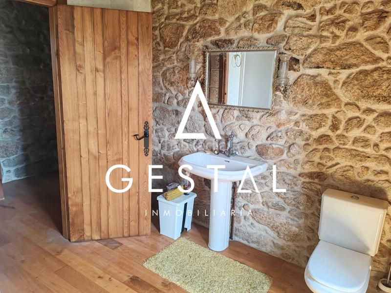 Foto c3eba61f-a188-4311-acac-ebe0930273d1. Affitto casale in aldea imo 151 in Dodro