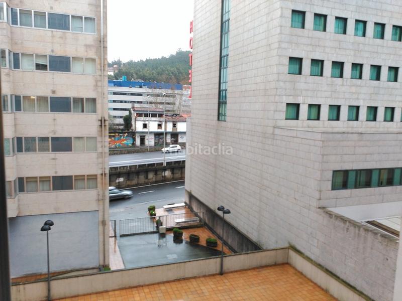 Foto 2da6e324-3ee6-4a20-b6a1-be7ac961aebd. Parking voiture dans rúa do restollal 22 dans Castiñeiriño - Cruceiro de Sar Santiago de Compostela