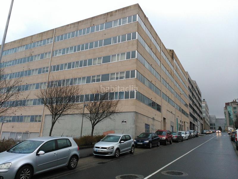 Foto c1a12f8d-5892-484c-8557-18da543b83cb. Parking voiture dans rúa do restollal 22 dans Castiñeiriño - Cruceiro de Sar Santiago de Compostela