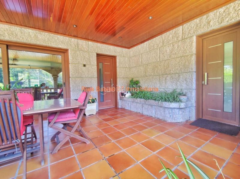 Foto 16aa3eec-a640-480e-85ef-bea5e1433dc8. Casa ref 2914 chalet 5 dorm. con jardín y piscina muy próximo mondariz balneario en Ponteareas