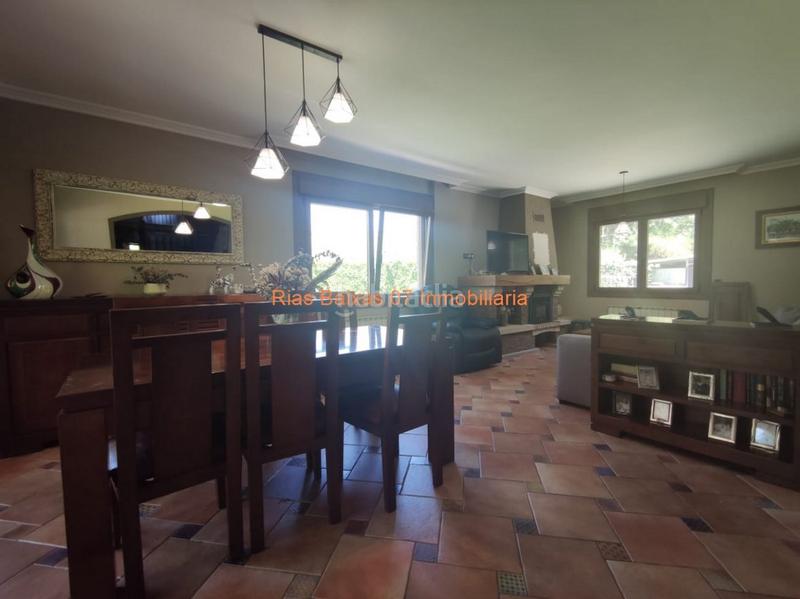 Foto 2ca4500a-971e-4b42-a1d1-ade46c21630e. Casa ref 2914 chalet 5 dorm. con jardín y piscina muy próximo mondariz balneario en Ponteareas