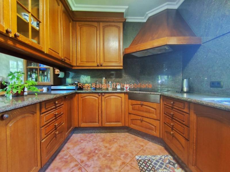 Foto 525e4da7-021f-4fb6-85dc-0f2bfa09272f. Casa ref 2914 chalet 5 dorm. con jardín y piscina muy próximo mondariz balneario en Ponteareas