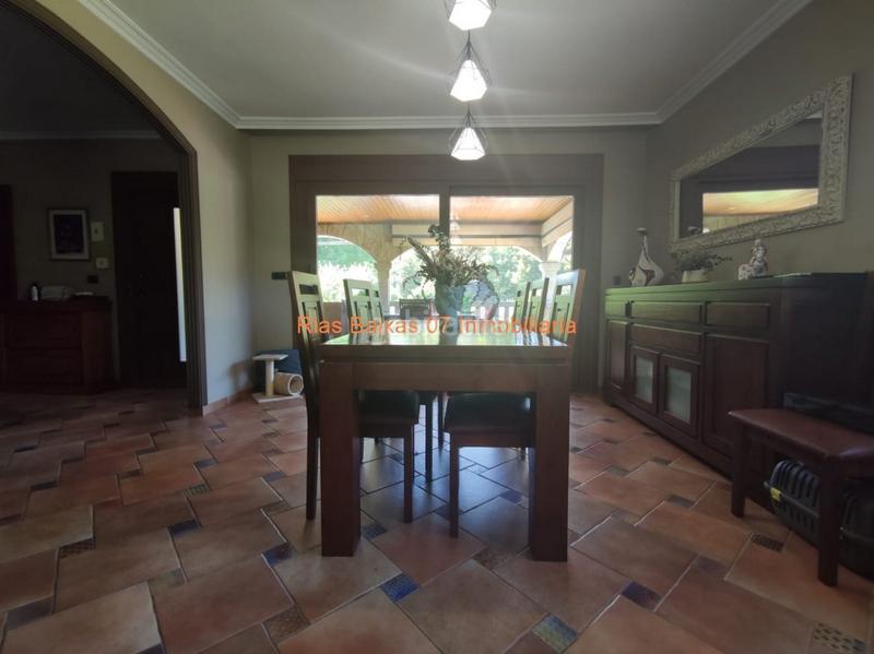 Foto 9a7c5501-450d-459d-933c-42b78ae790e8. Casa ref 2914 chalet 5 dorm. con jardín y piscina muy próximo mondariz balneario en Ponteareas