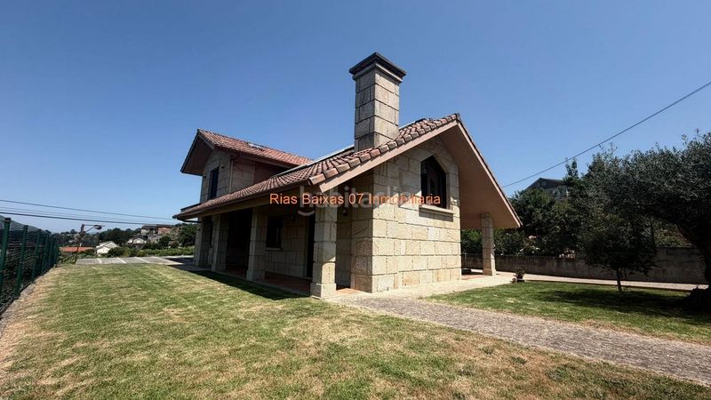 Foto 10f7f175-46aa-45a5-b54c-4fe114e2dad6. Casa amb calefacció aparcament a Neves (As)