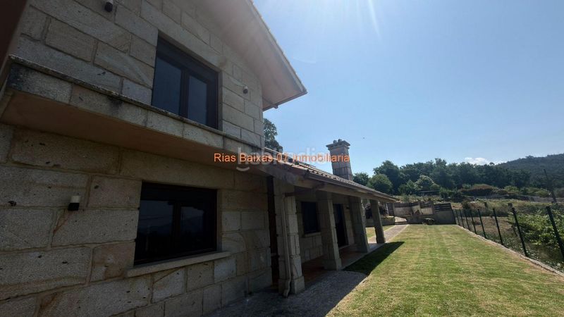 Foto 4c0e7cd2-4aca-41a5-83d1-ed2c97c4fa7e. Casa amb calefacció aparcament a Neves (As)
