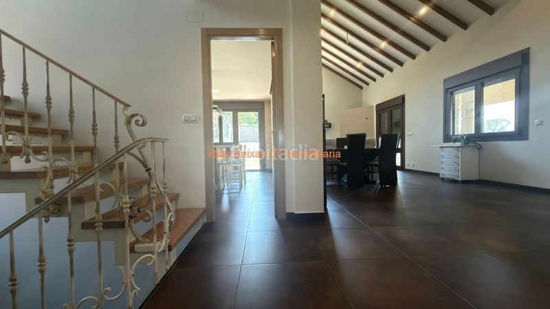 Foto c31460b3-b936-41f8-9d9f-90cff48360a5. Casa amb calefacció aparcament a Neves (As)