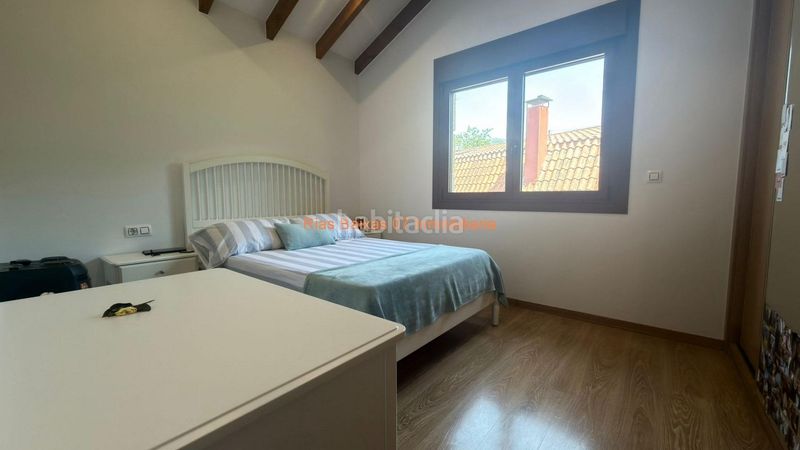 Foto f17887c9-468e-42da-bd21-ea3bf4835bf6. Casa amb calefacció aparcament a Neves (As)