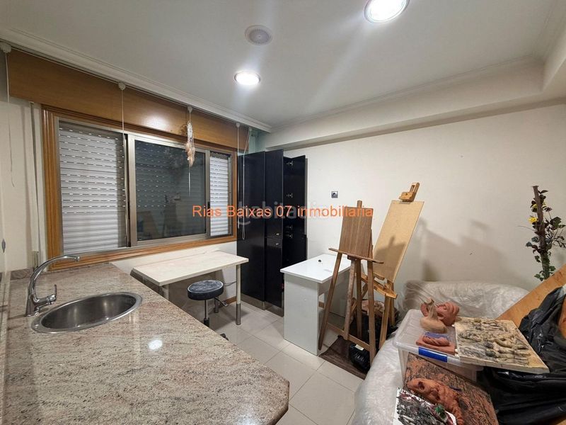 Foto e4f46f38-84fb-4214-bd3d-c5bf595ff296. Local comercial ref 2144 peluquería con posibilidad de conversión a vivienda arcade centro en Soutomaior