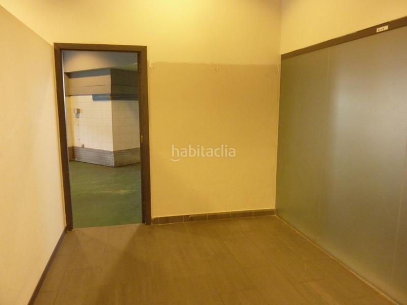 Foto be393f47-748a-46fa-94d2-4aab0b1fa3dc. Geschäftsraum in Plaza de la industria Vigo