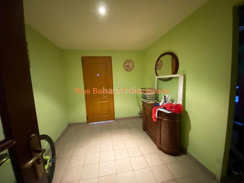 Foto 09bc855f-2e98-4cce-8dba-739f90d003ed. Casa con parcheggio in Lavadores Vigo