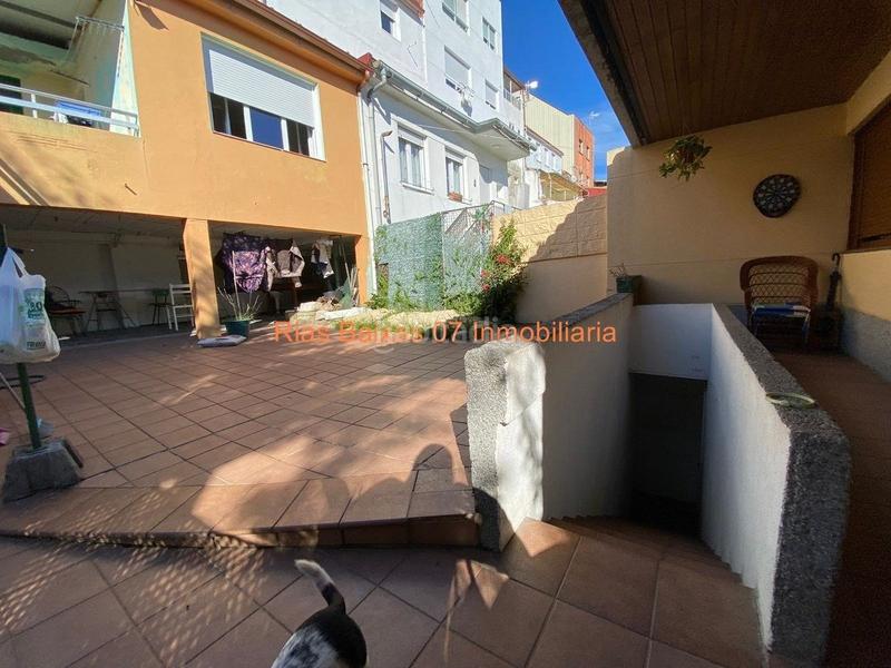 Foto bcb5f69d-e868-4d89-b325-6478d73ff2aa. Casa con parcheggio in Lavadores Vigo